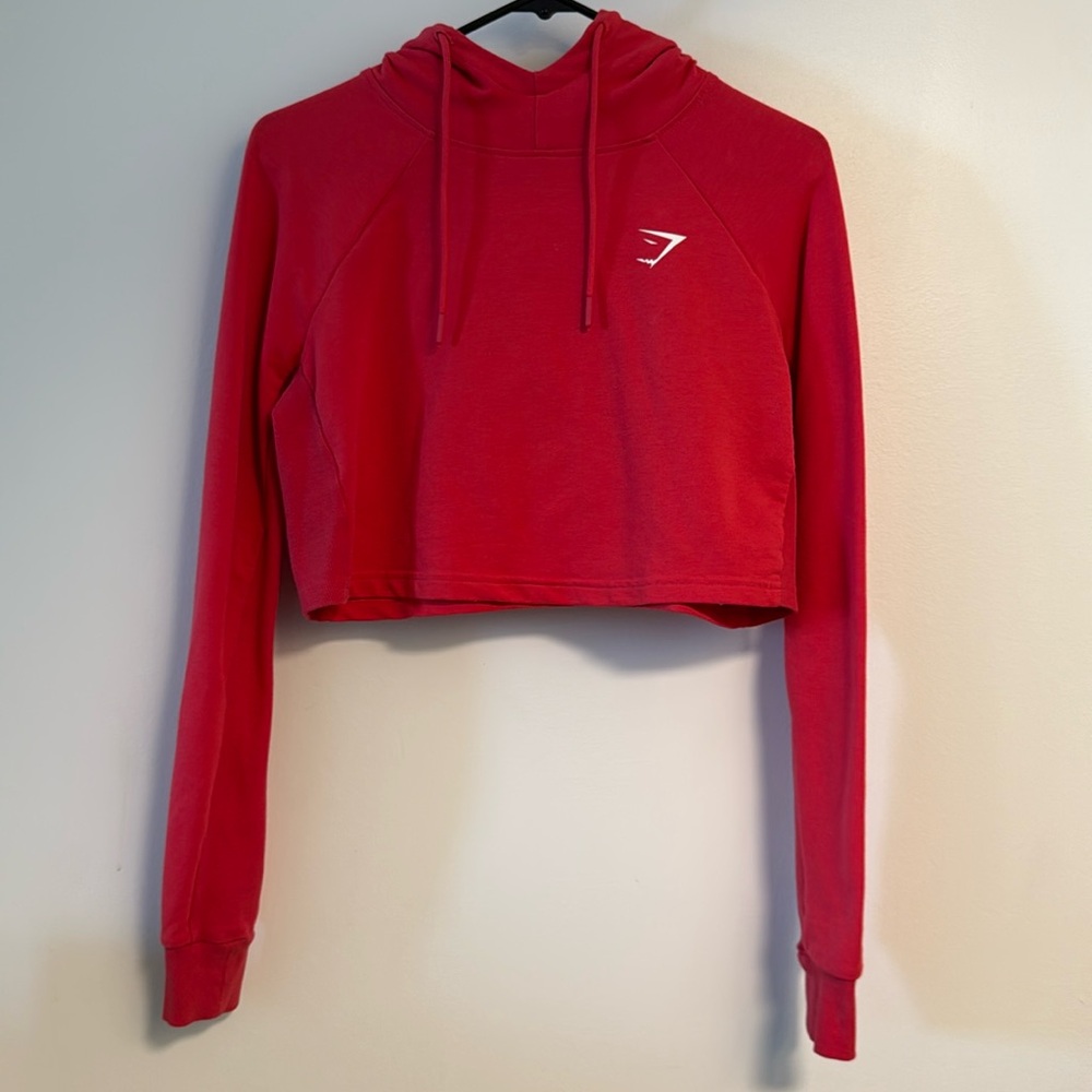 Gymshark Training Cropped Hoodie - Ruby Red